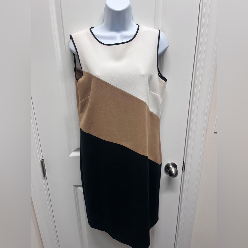 Ann Taylor SZ 10 Classic Cut Sleeveless Dress Colorblock Sheath Cream Tan Black - Picture 2 of 9